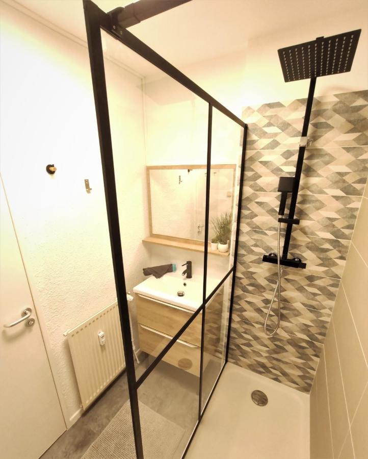 L'eglantine - Proche Centre - Free Parking - Airbus Apartment *